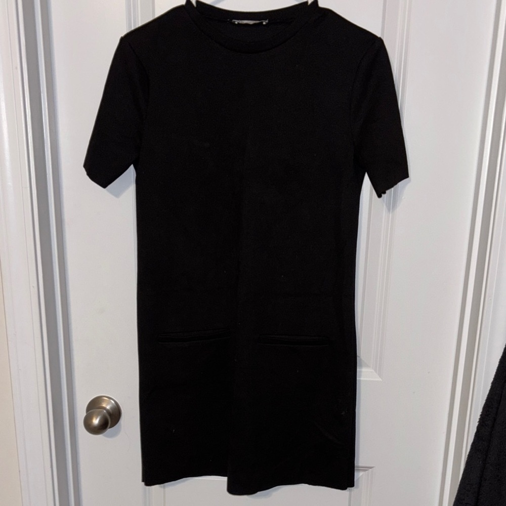 Zara Black Short Sleeve Dress